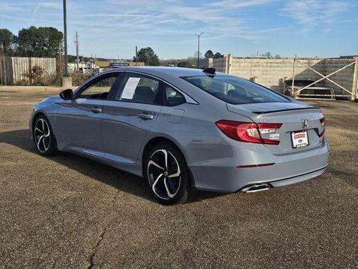 2022 Honda Accord Sport SE