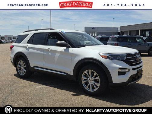 Star White 2020 Ford Explorer XLT