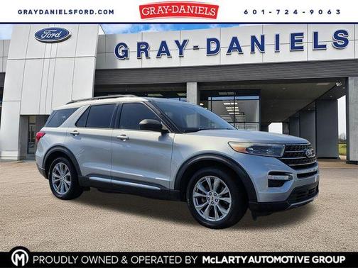 Iconic Silver Metallic 2020 Ford Explorer XLT