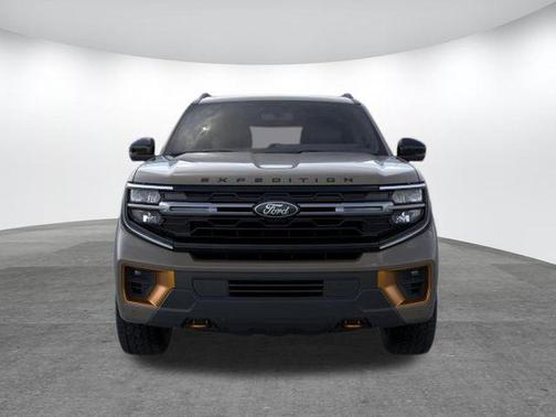 Gray 2026 Ford Expedition Tremor