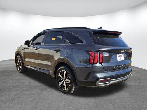 2022 Kia Sorento EX