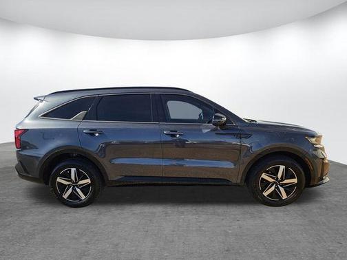 2022 Kia Sorento EX