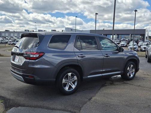 2023 Honda Pilot EX-L 7-Passenger