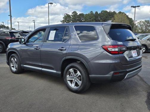 2023 Honda Pilot EX-L 7-Passenger