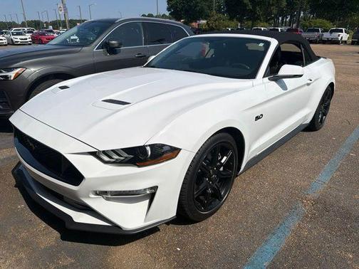 Oxford White 2019 Ford Mustang GT Premium