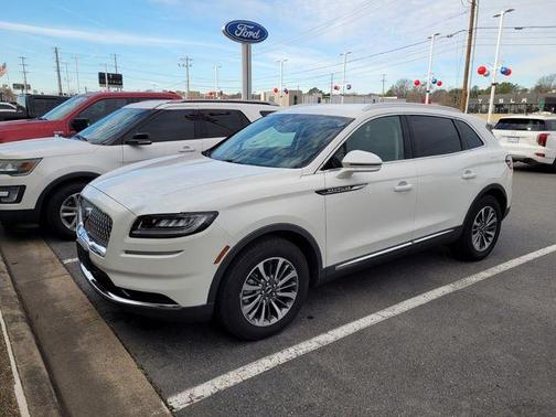 2022 Lincoln Nautilus Standard
