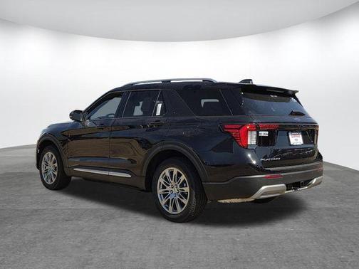 Agate Black Metallic 2026 Ford Explorer Platinum