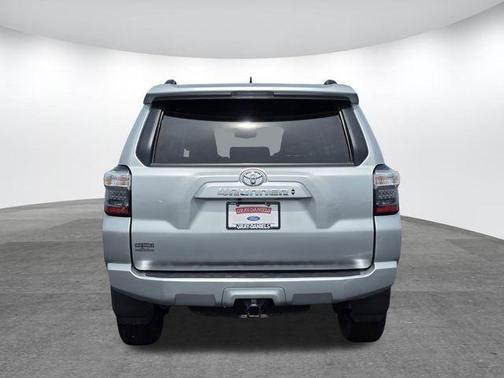 Classic Silver Metallic 2024 Toyota 4Runner SR5 Premium