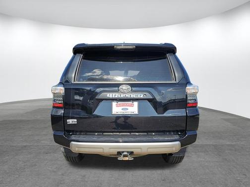 2021 Toyota 4Runner TRD OFF ROAD