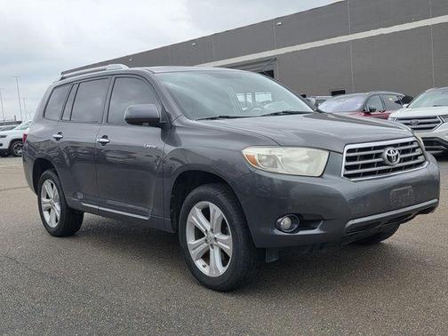 Magnetic Gray Metallic 2010 Toyota Highlander Limited