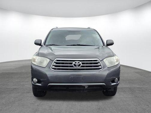 Magnetic Gray Metallic 2010 Toyota Highlander Limited