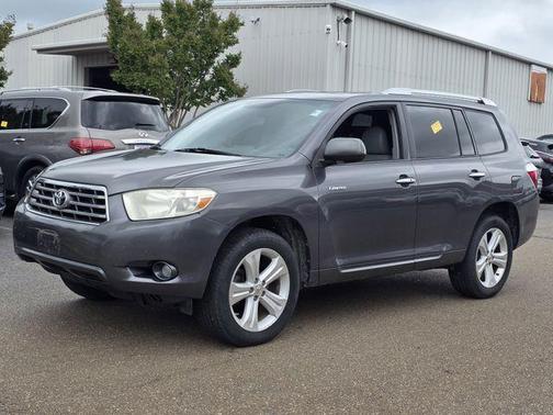 Magnetic Gray Metallic 2010 Toyota Highlander Limited