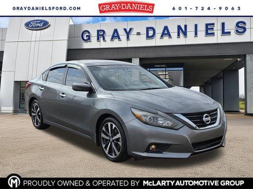 2016 Nissan Altima 2.5 SR