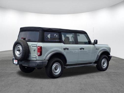 Cactus 2022 Ford Bronco Base