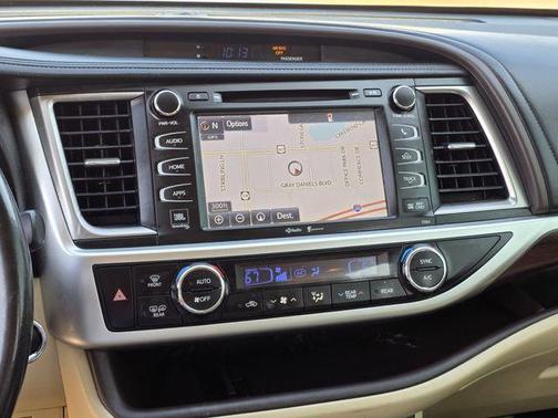 2015 Toyota Highlander 