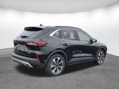 Black Metallic 2025 Ford Escape Platinum