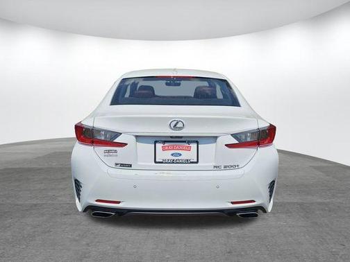 2017 Lexus RC 200t Base