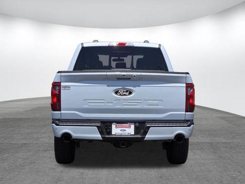 White Metallic 2025 Ford F-150 XLT