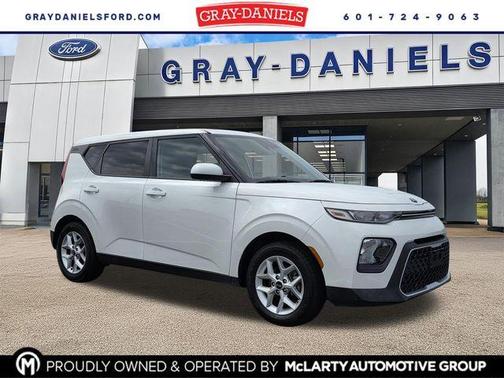 Snow White Pearl 2021 Kia Soul S