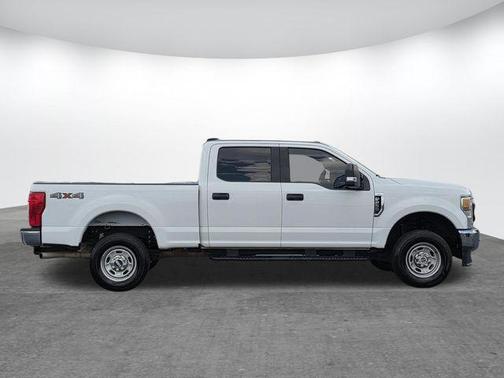 Oxford White 2022 Ford F-250 XL