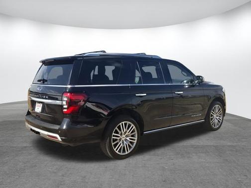 2022 Ford Expedition PLATINUM