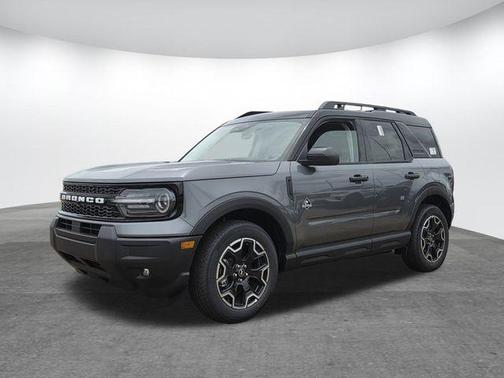 Carbonized Gray Metallic 2026 Ford Bronco Sport Outer Banks