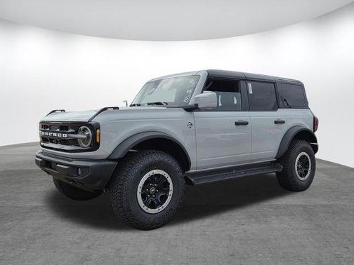 Avalanche 2026 Ford Bronco Outer Banks