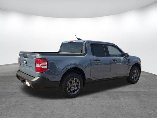 Azure Gray Metallic 2026 Ford Maverick XLT