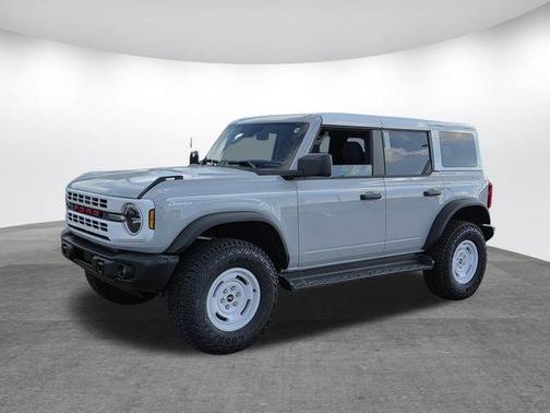 Avalanche Gray 2026 Ford Bronco Heritage Edition