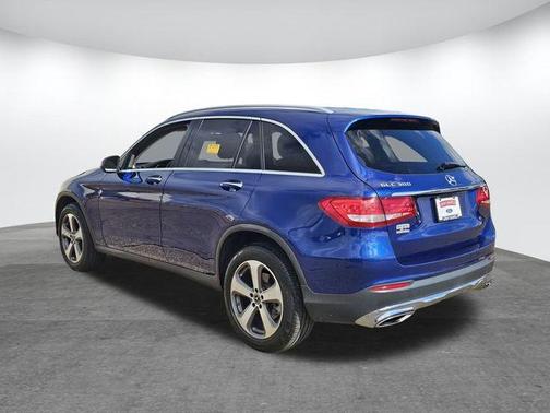 2019 Mercedes-Benz GLC 300 Base