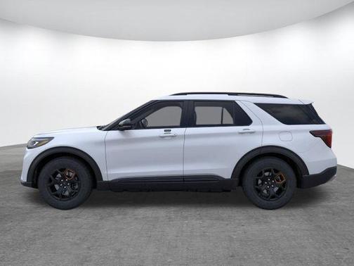 Space White Metallic 2026 Ford Explorer Tremor