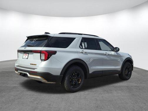 Space White Metallic 2026 Ford Explorer Tremor