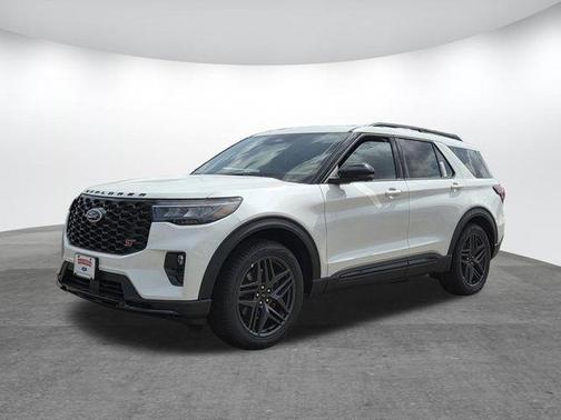 Star White 2026 Ford Explorer ST
