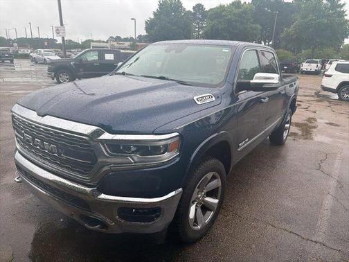 Patriot Blue Pearlcoat 2022 RAM 1500 Limited