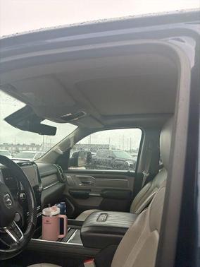 Patriot Blue Pearlcoat 2022 RAM 1500 Limited
