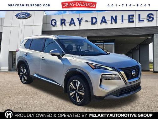 2021 Nissan Rogue SL