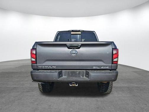 2021 Nissan Titan SL