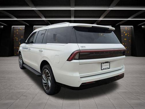 Pristine White 2026 Lincoln Navigator Reserve