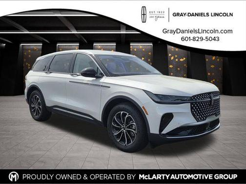 White Platinum Clearcoat Metallic 2026 Lincoln Nautilus Premiere