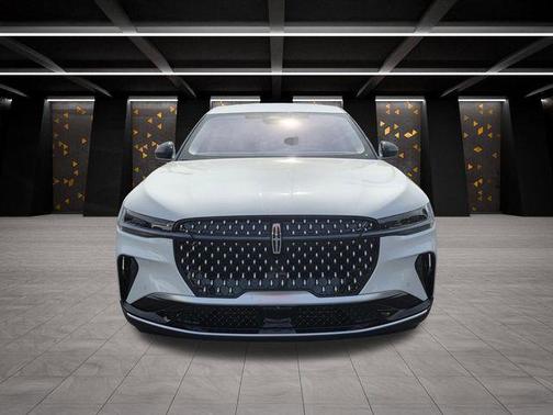 White Platinum Clearcoat Metallic 2026 Lincoln Nautilus Premiere