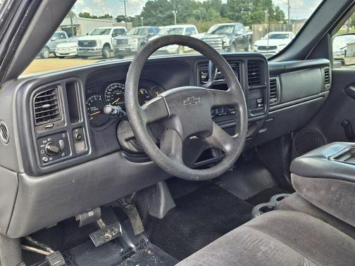 2007 Chevrolet Silverado 2500 LS H/D Classic