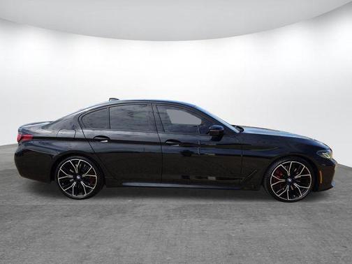 2022 BMW M550 i xDrive