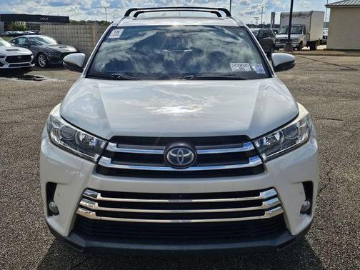 2018 Toyota Highlander Hybrid 