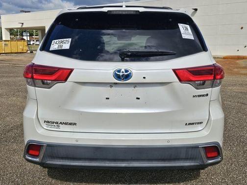 2018 Toyota Highlander Hybrid 