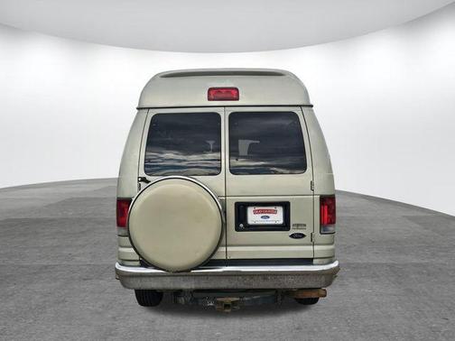 2006 Ford E250 RV