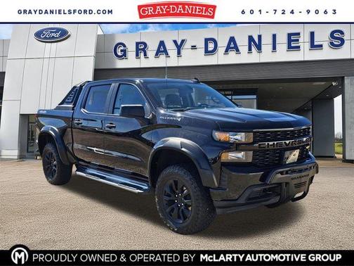 2020 Chevrolet Silverado 1500 Custom