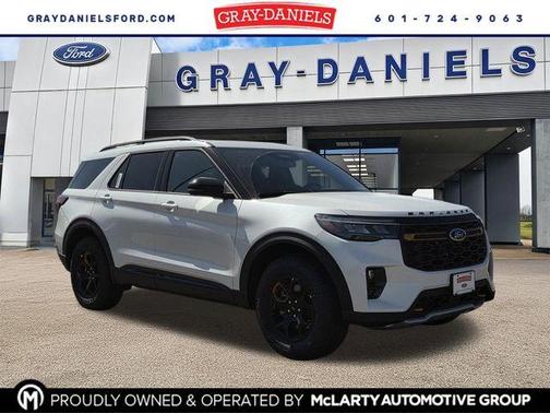 Star White 2026 Ford Explorer Tremor