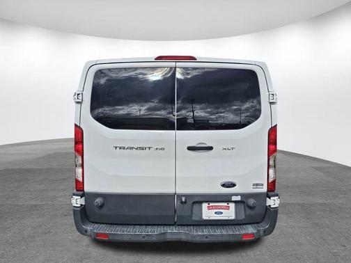 2016 Ford Transit-350 XLT