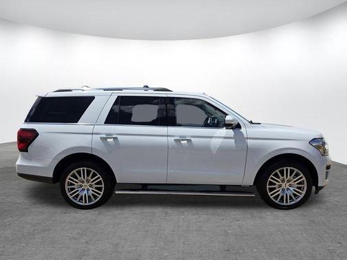 Oxford White 2024 Ford Expedition Limited