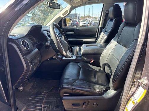 2015 Toyota Tundra SR5